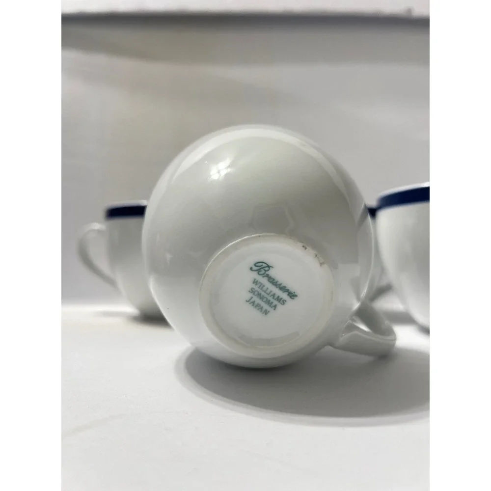 Williams Sonoma Brasserie Coffee Cups Set of 4 White Blue Rim Japan Bistro Mugs